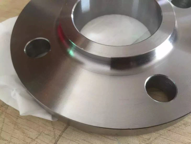 Tilpasset Inconel 625 Alloy 625 UNS N06625 NS336 DIN 2.4856 ASTM SB446 Flange Disc Ring Shaft Smedege